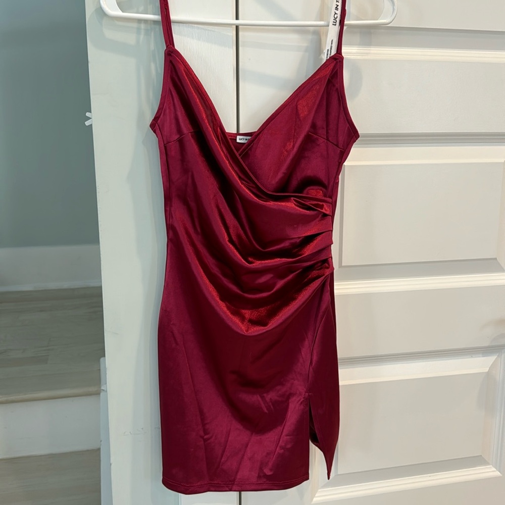 Lucy in the sky Satin dress in wine